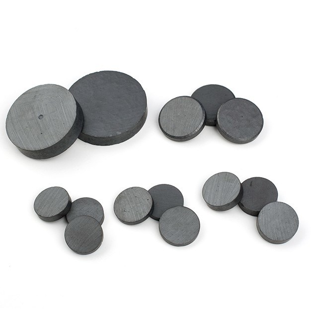 Disc Ceramic Ferrite Magnet for Button and Package