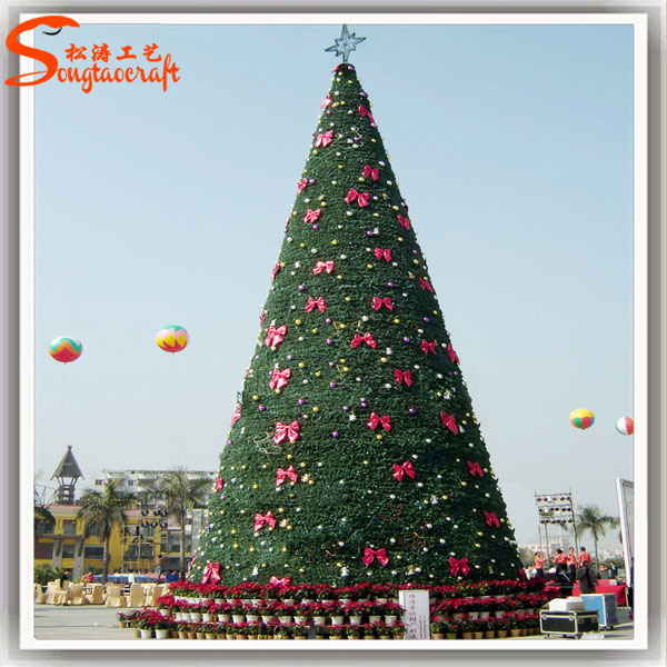 Factory Direct Outdoor Decoration LED Lights Christmas Tree