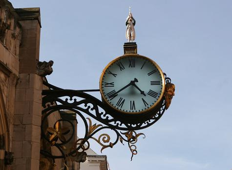 Side Mounted Clock