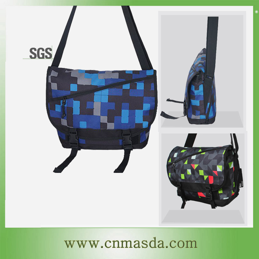 600d Polyester Fashionable Messenger Bag (WS13B358)