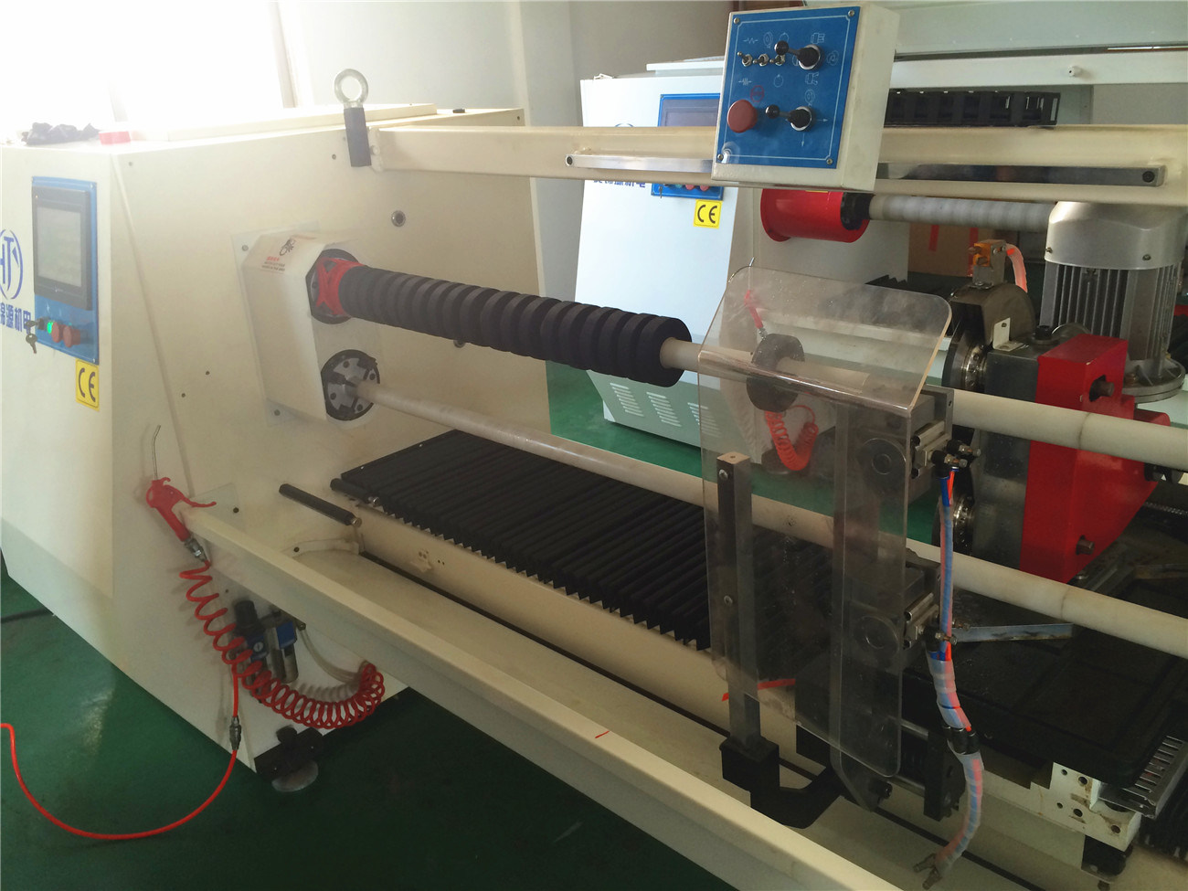 Exchange Shaft Foam Tape Cutting Machine