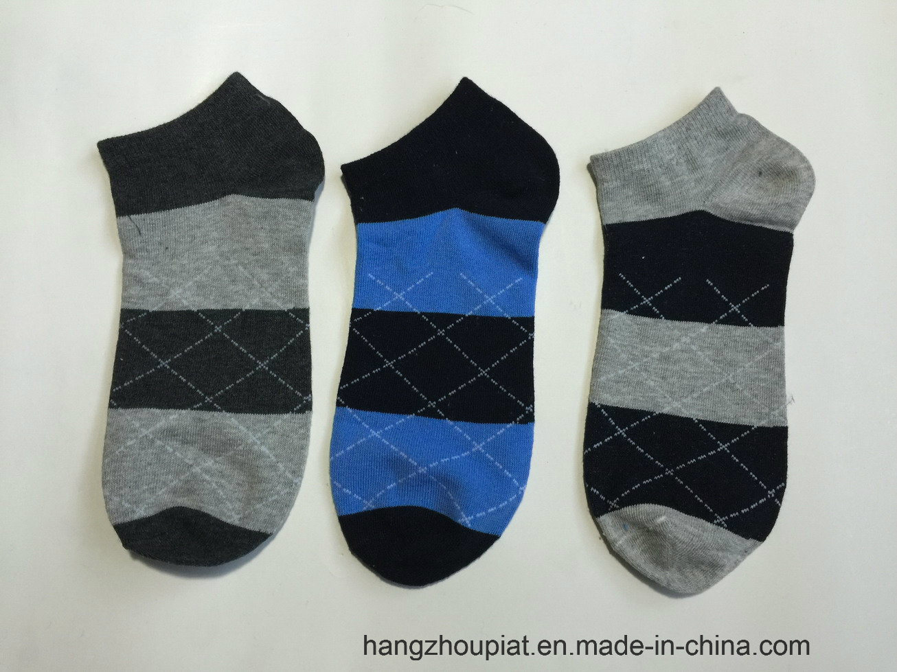 Man Stripes Cotton Ankle Socks (PTMS16057)