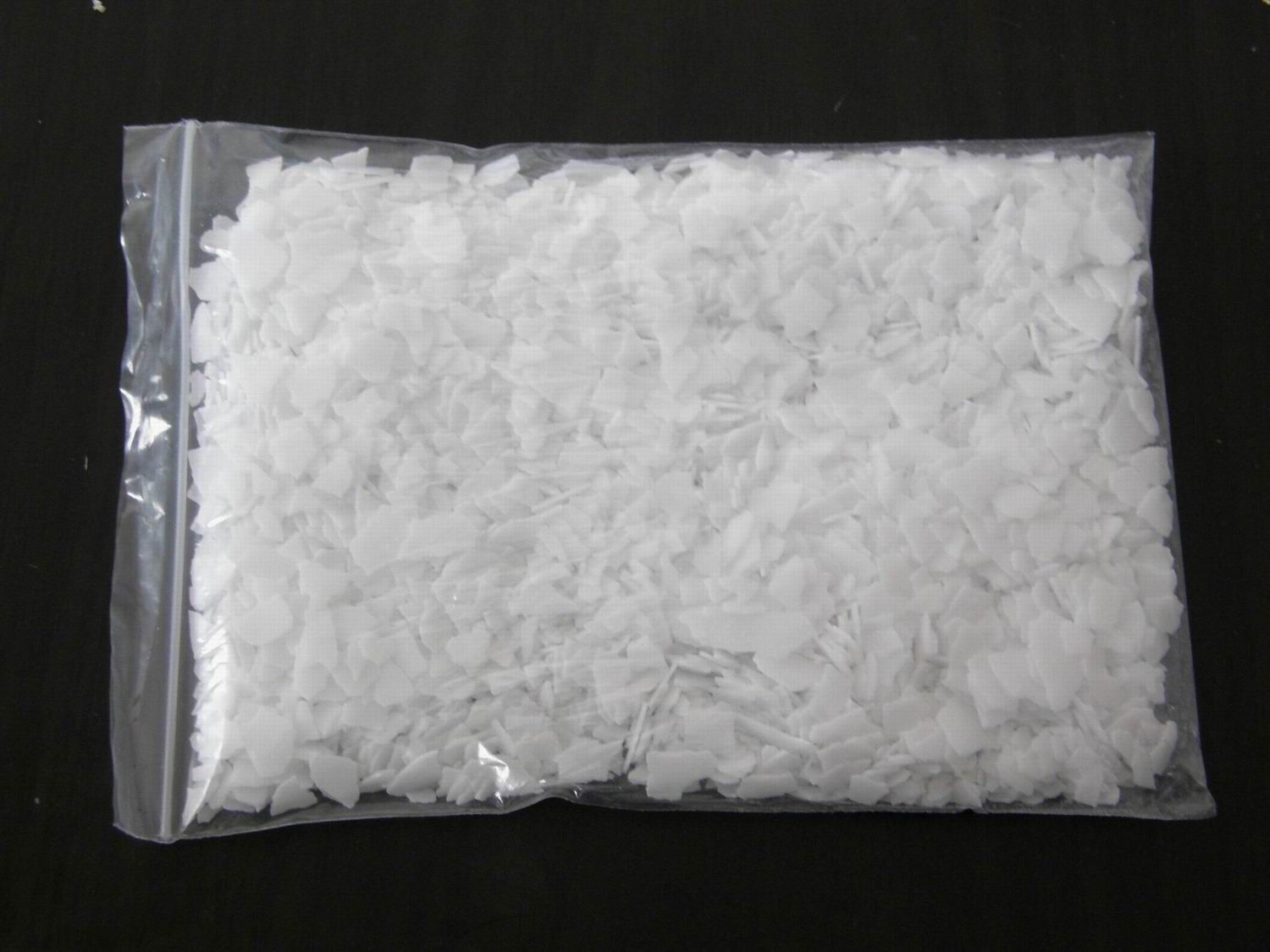 White Flakes Potassium Hydroxide 90% / Caustic Potash CAS No. 1310-58-3