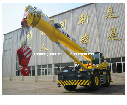 Good Quality 70t Rough Terrain Crane Hoisting Vehicle Coustruction Machinery Rt70u