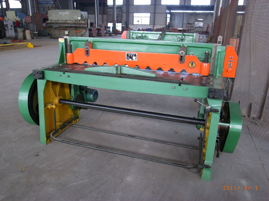 Mechanic Shearing Machine 2