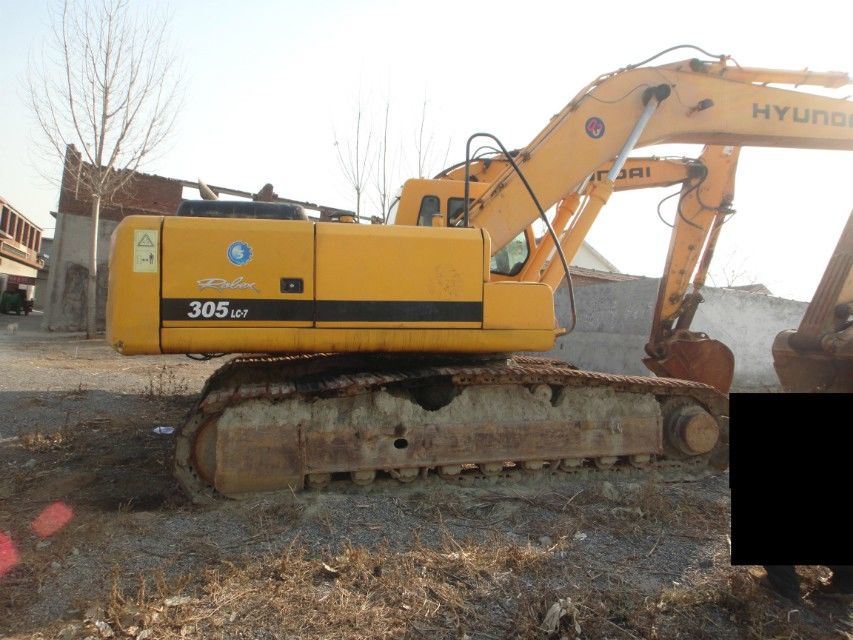 Used Hyundai Crawler Excavator (305-7)