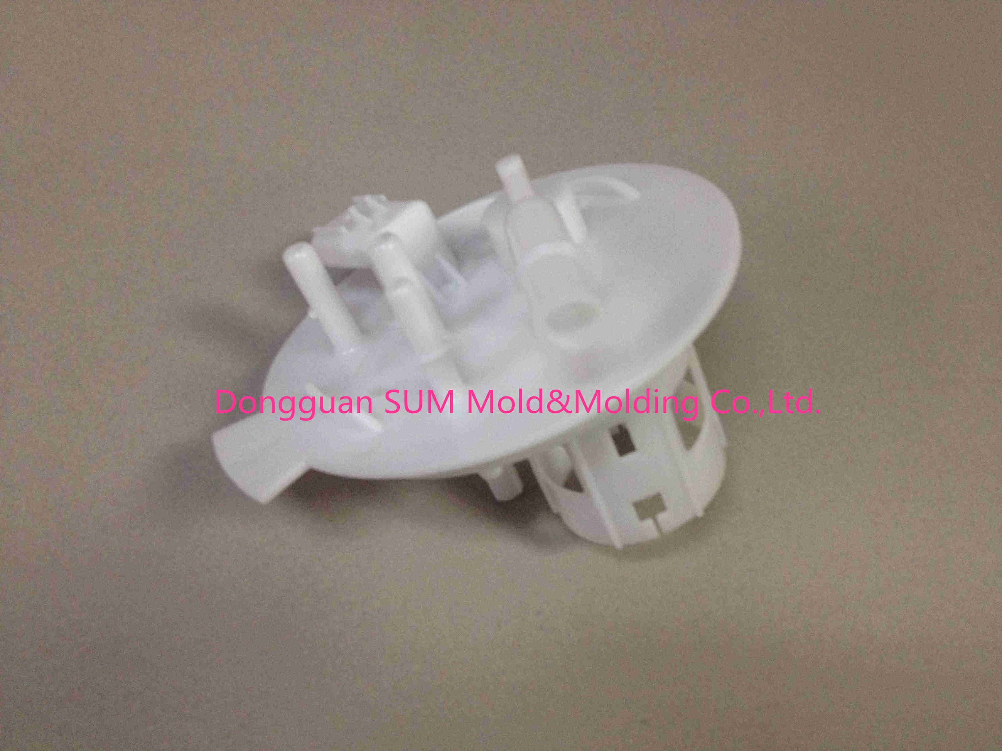 Injection Mold of Automotive Filter (AP-050)