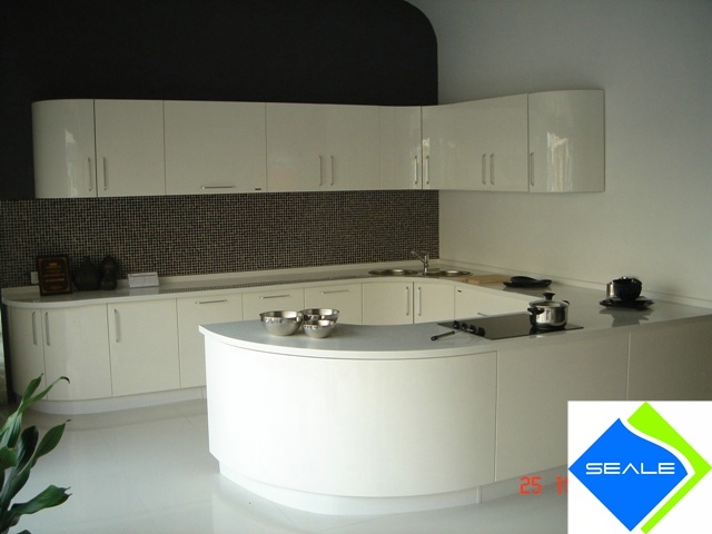 U Type Lacquer Kitchen Cabinet