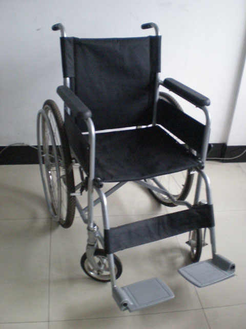 Normal Competitive Steel Wheelchair