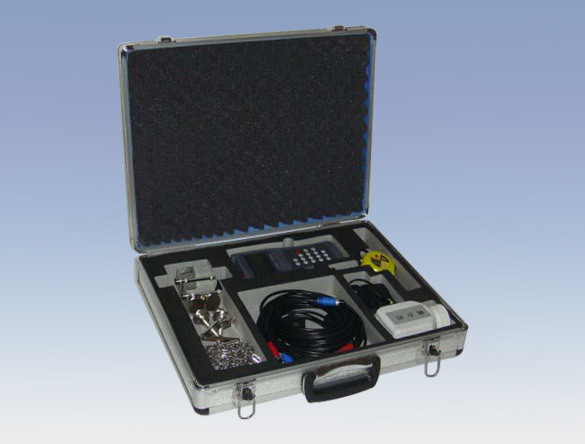 Portable Handheld Ultrasonic Flow Meter for Measuring Liquids
