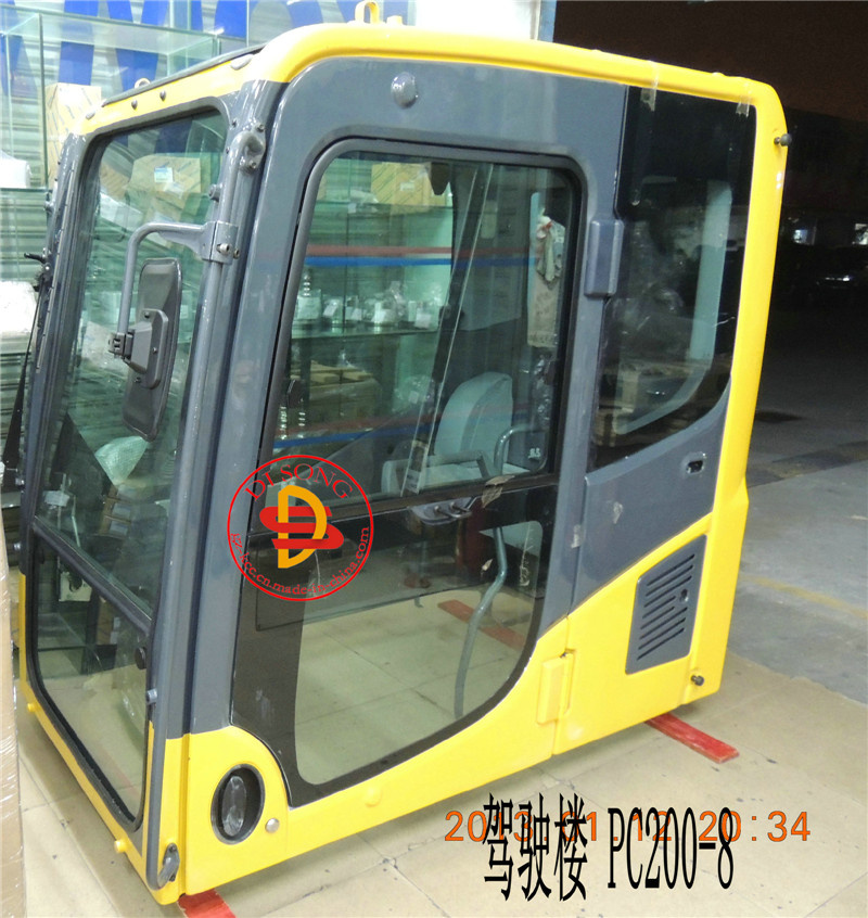 PC200-8 Cab