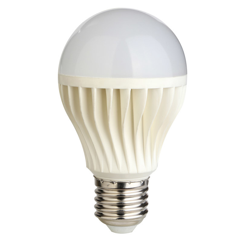 LED Bulb 7 W Conduction Cooling Plastic LED Bulb Light