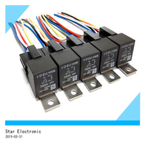 Relay with Socket Wire Connector