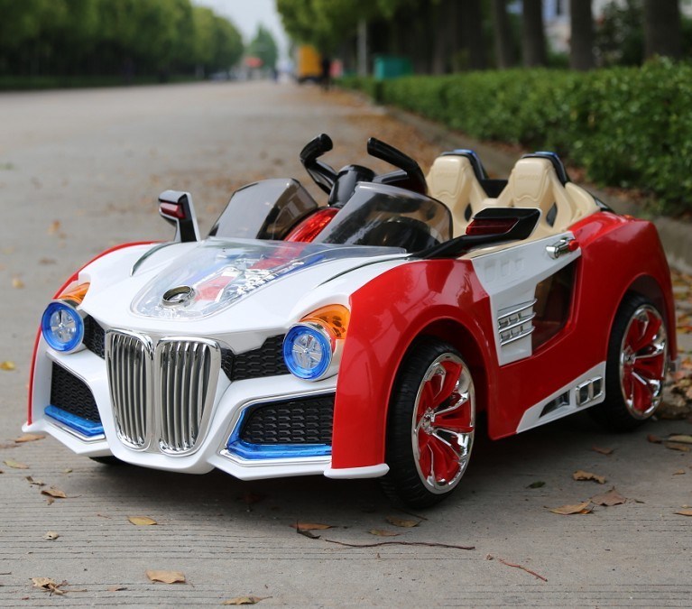 2014 New RC Ride on Car with Opening Door 9927-B5