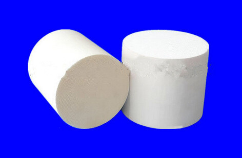 Honeycomb Ceramic Substrate of Catalytic Converter Cordierite Ceramic Honeycomb