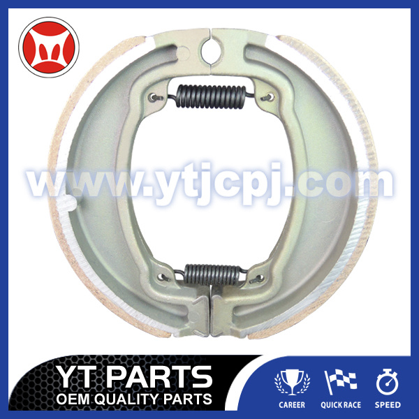 Competitive WH125 Motorcycle Parts of Brake Shoe Supplier (WH125/CG150/TITAN2000/VARIO)