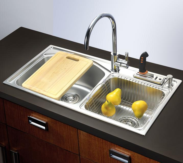 Double Kitchen Sink