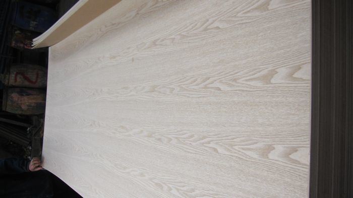 AAA Grade of Natural Ash Veneer Plywood