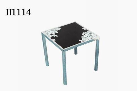 Snack Table (H1114)