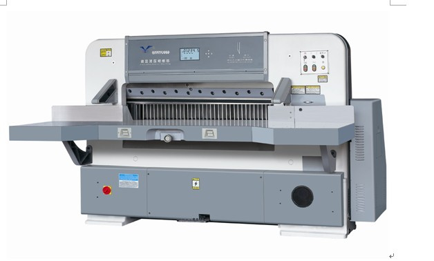 Digital Display Paper Cutting Machinery (QZYX1300D)