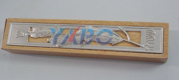 Badge - 15