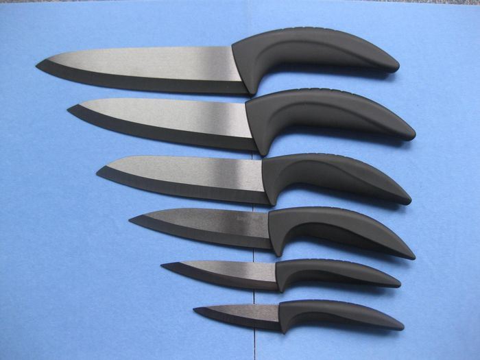 Zirconia Ceramic Kitchen Knife with Black Blade (CKB345678P05)