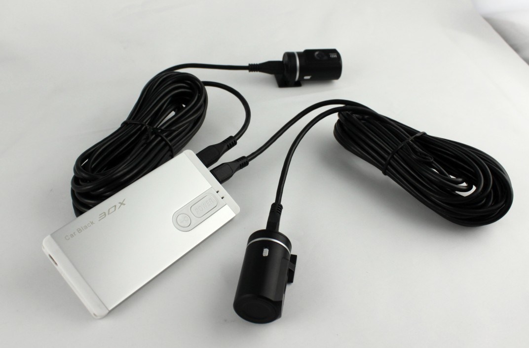 Portable Shape, 2 External Cameras, Visible Backing Car Black Box (Sp-709)