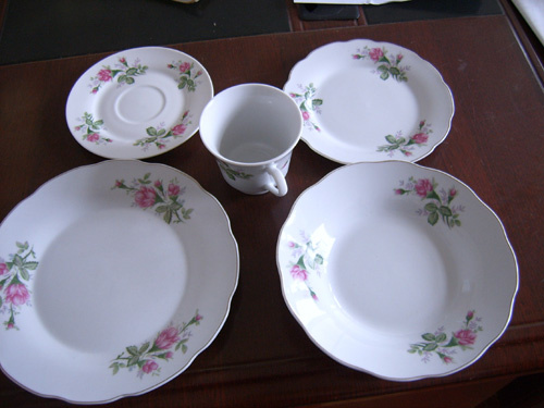 Dinner Set