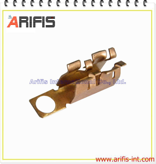 Three-Hole Socket