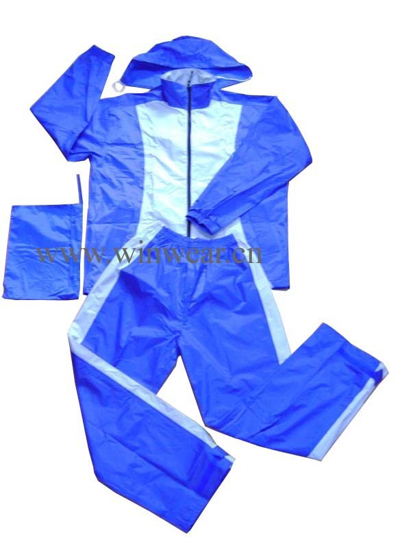 Men's Waterproof Polyester/PU Rainsuit
