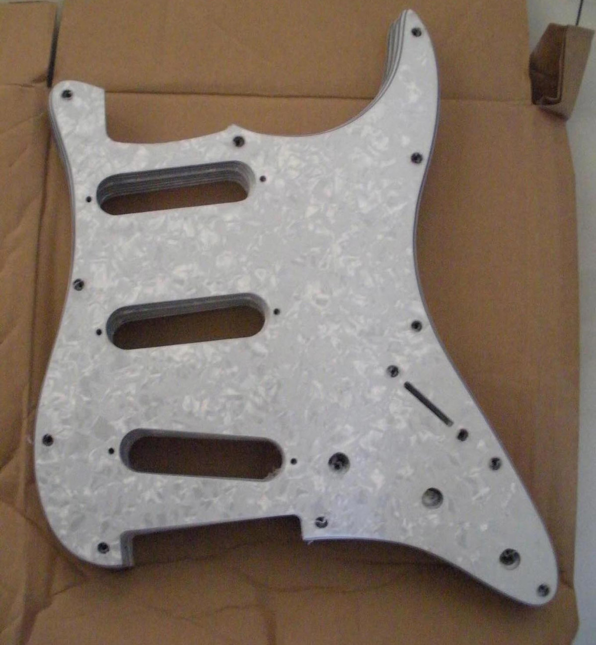 White Pearl Guitar Pickguard (ST111)