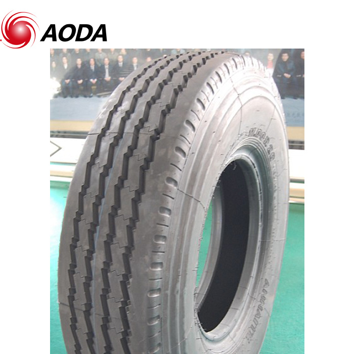 Radial Truck Tyre. TBR Tyre (7.50R20)