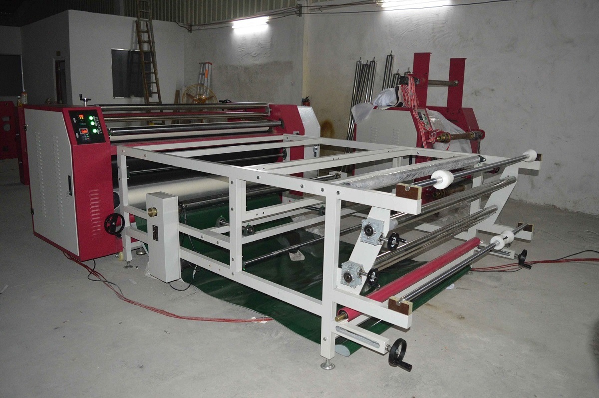 Heat Press Roller Printing Machine for Fabric, Blanket, Garment, etc (INV-RR01) Oil Heating Roller Heat Press Machine for Fabric, Curtain, Garment (INV-RR01)