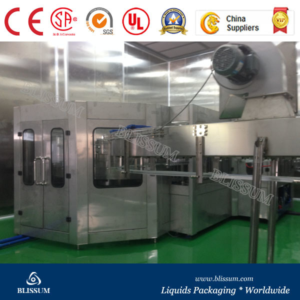 High Speed and Stable Carbonated Drink Filling Machine/Machinery