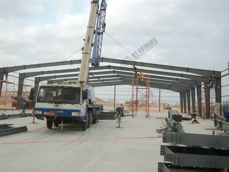 Pre-Engineered Steel Structure