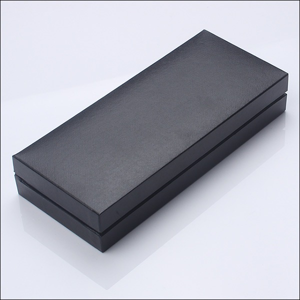 Delicate Luxury Customizing Logo Gift Box OEM Accepting From China