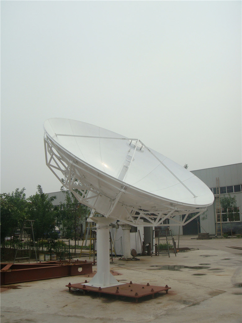 3.7 M Ku Band Earth Station Receiving Antenna