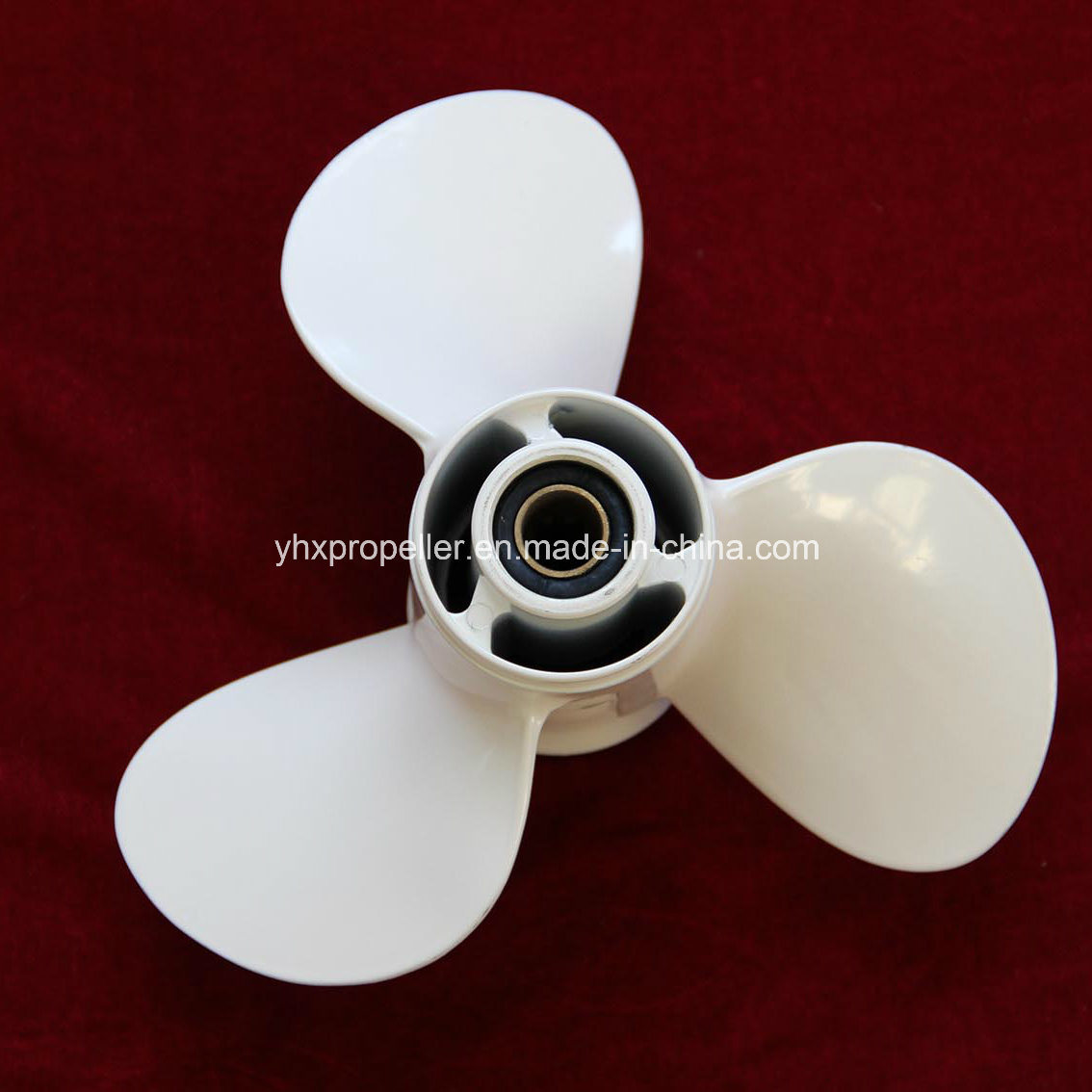 YAMAHA Brand 25-30HP for 9 7/8X10 1/2 Size Propeller