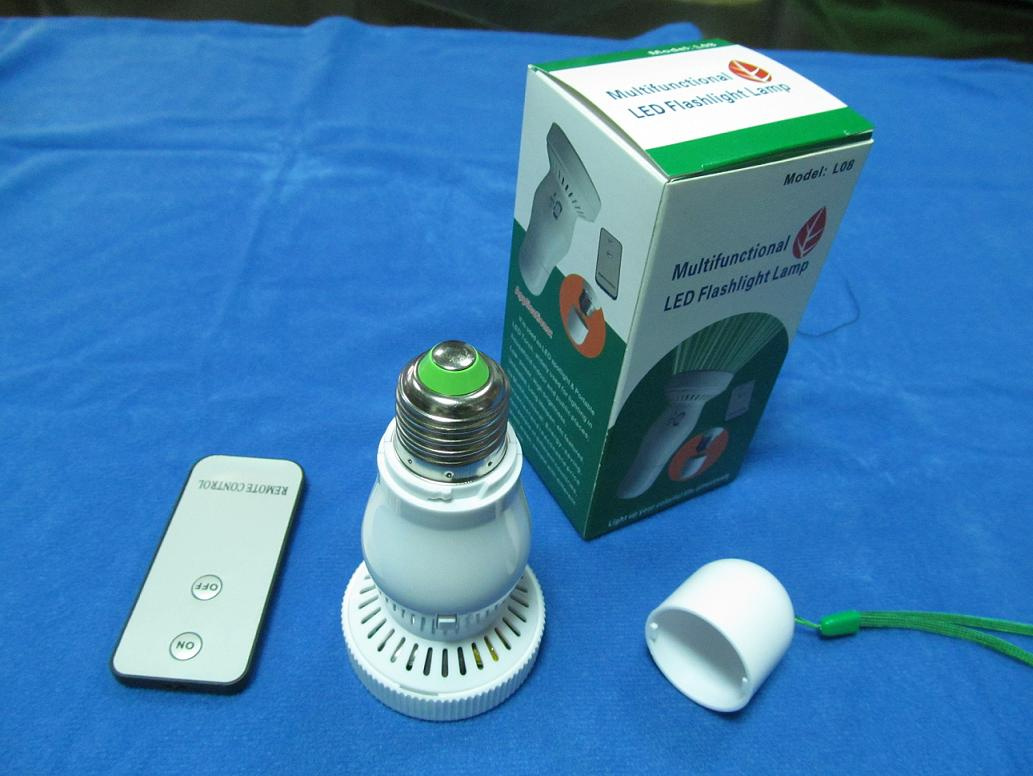 CE RoHS-Certified Multifunctional LED Lamp Flashlight Torch