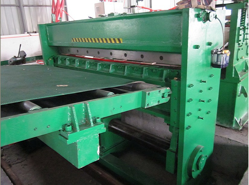 Precision Shearing Machine (3)