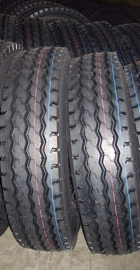 Truck Radial Tyres (1200r20-18 Size)