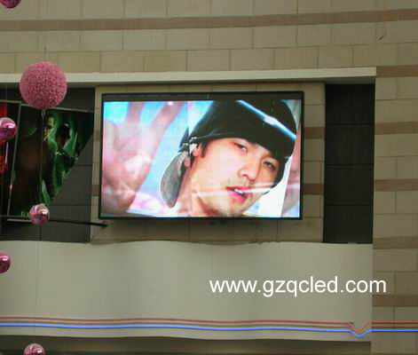 P7.62RGB Indoor TV LED Display