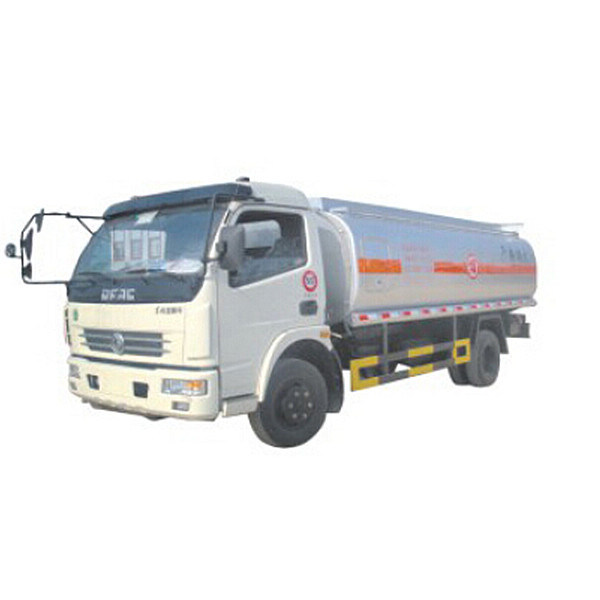 Leading Dongfeng 4*2 Fuel Trucks