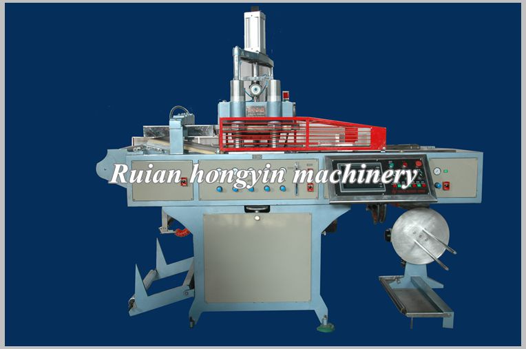 Automatic Tray Thermoforming Machine