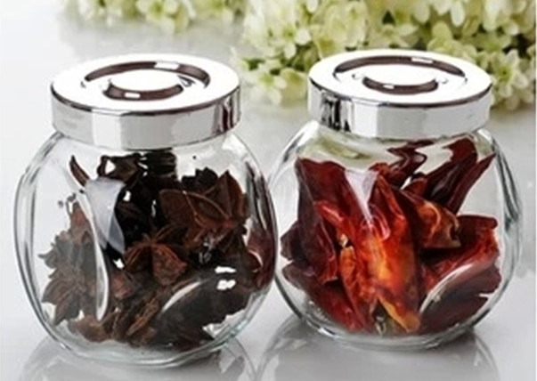 Angled Glass Spice Jar with Metal Lid, 180ml