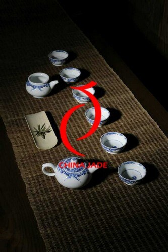 Traditional Paint Bone China Tea Set