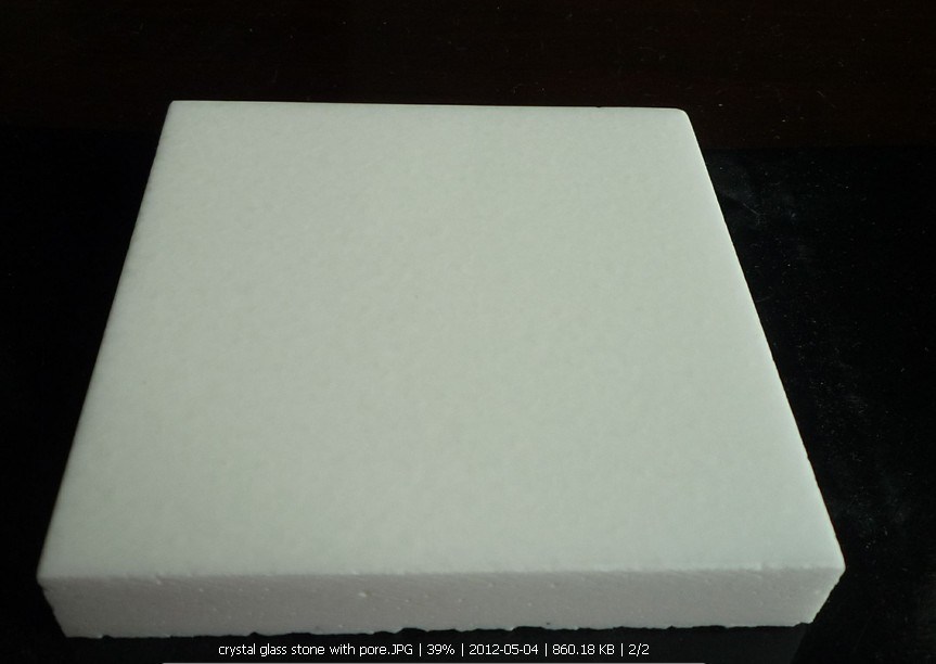 White Crystal Glass Stone with Porous for Decoration