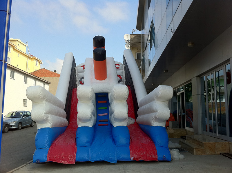 Inflatable Water/Dry Slide