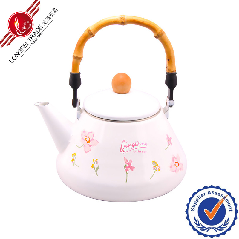 2.0L Enamel Kettle with Bakelite Handle