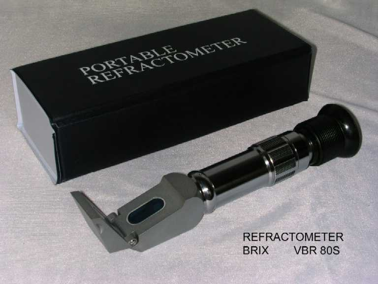 Refractometer
